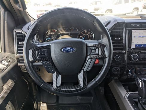 Used 2020 Ford F150 Lariat image 23