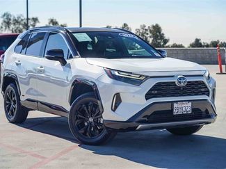 Used 2022 Toyota RAV4 XSE video 2