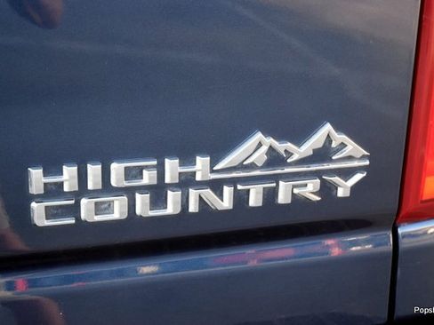 Used 2022 Chevrolet Silverado 3500 High Country image 12