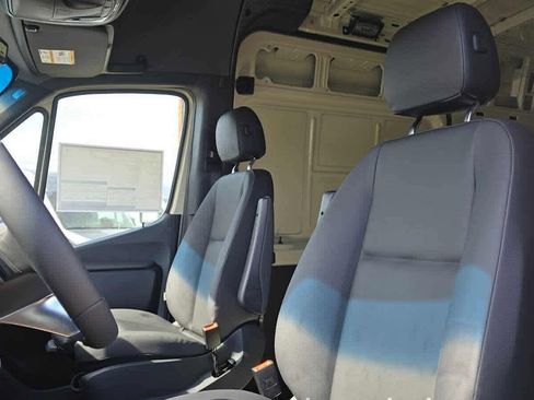 Used 2026 Mercedes-Benz Sprinter 2500 image 24