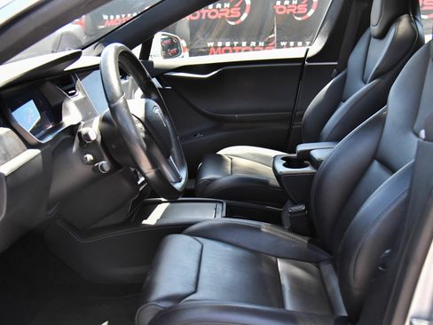 Used 2018 Tesla Model S 75D AWD/4WD image 17