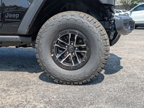 New 2025 Jeep Wrangler Willys image 11