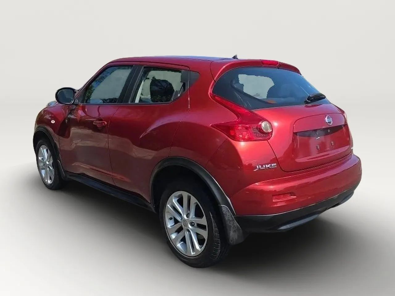 Used 2012 Nissan Juke S FWD image 6