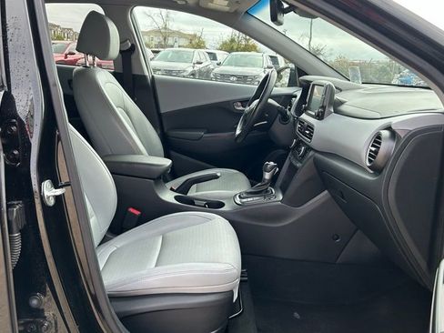 Used 2021 Hyundai Kona Ultimate w/ Cargo Package image 21