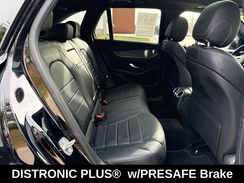 Used 2018 Mercedes-Benz GLC 300 4MATIC image 27