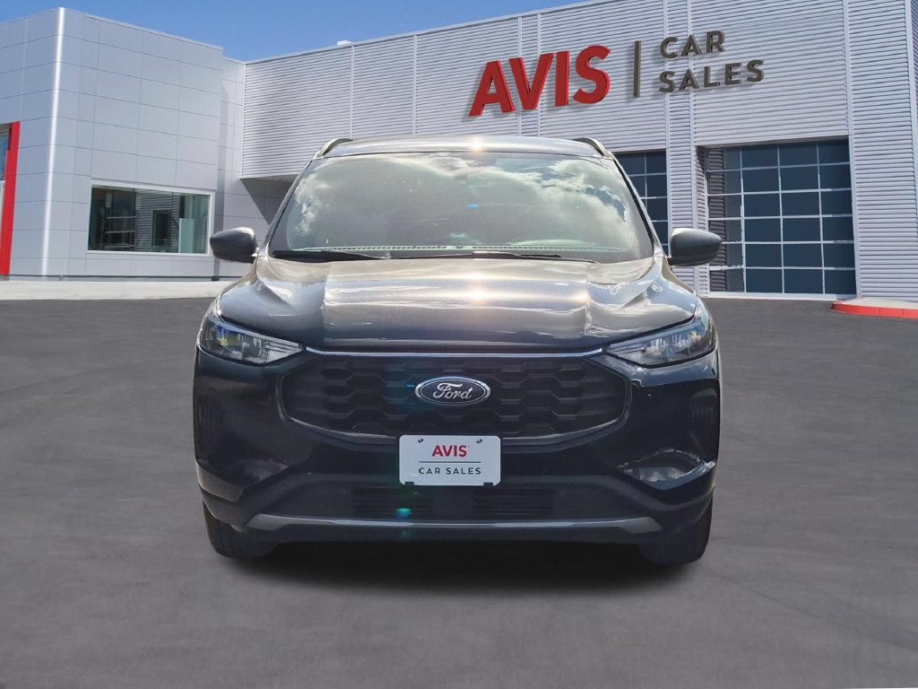 Used 2025 Ford Escape ST-Line AWD/4WD image 2