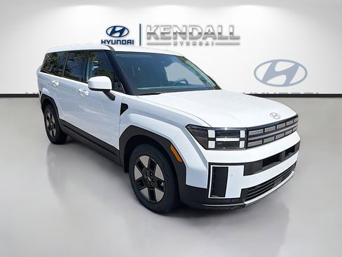 New 2026 Hyundai Santa Fe SE FWD image 1