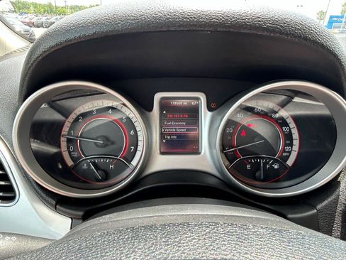 Used 2018 Dodge Journey SE w/ Connectivity Group FWD image 20