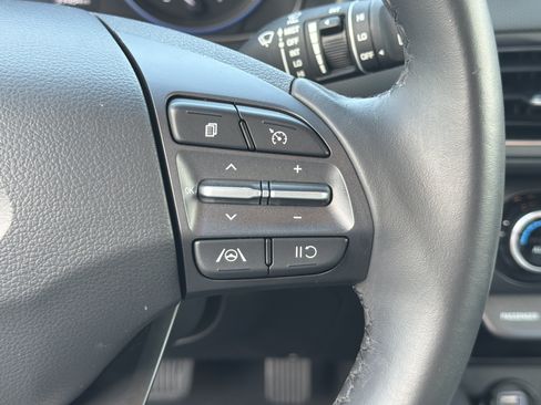 Used 2023 Hyundai Kona SEL w/ Convenience Package AWD/4WD image 25
