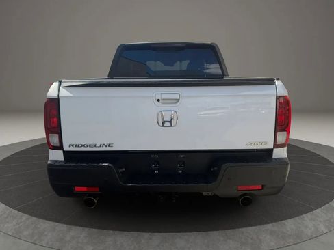 Used 2023 Honda Ridgeline Black Edition image 6