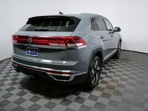 Certified 2025 Volkswagen Atlas Cross Sport SEL image 3