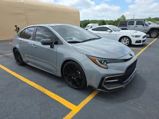 Used 2022 Toyota Corolla SE w/ Carpet Mat Package (TMS) FWD image 12