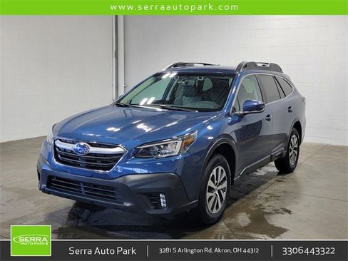 Used 2022 Subaru Outback Premium image 1