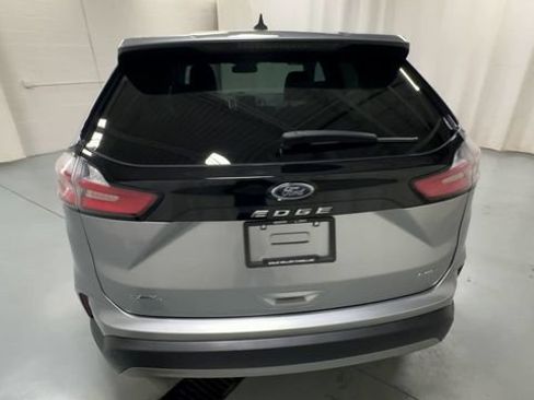 Used 2022 Ford Edge SEL AWD/4WD image 7