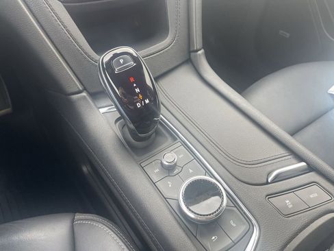 Certified 2023 Cadillac XT6 Sport w/ Technology Package image 33