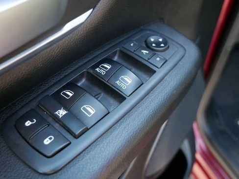 Used 2019 RAM 1500 Big Horn image 19