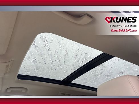 Used 2021 Cadillac XT6 Premium Luxury w/ LPO, Floor Liner Package image 12