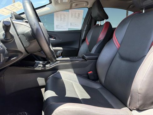 Used 2024 Toyota Prius Prime Premium FWD image 22