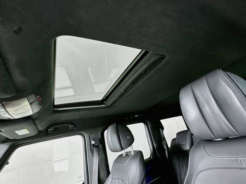 Used 2023 Mercedes-Benz G 550 image 24