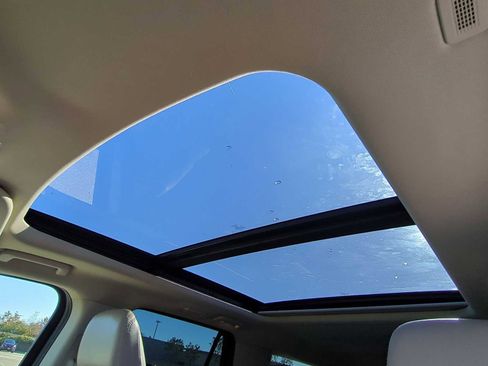 Used 2023 Ford Expedition Max Limited image 23