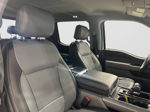 Used 2023 Ford F150 Lariat w/ Equipment Group 502A High AWD/4WD image 18