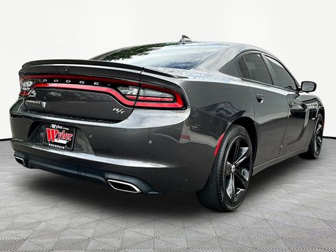 Used 2018 Dodge Charger R/T RWD image 6