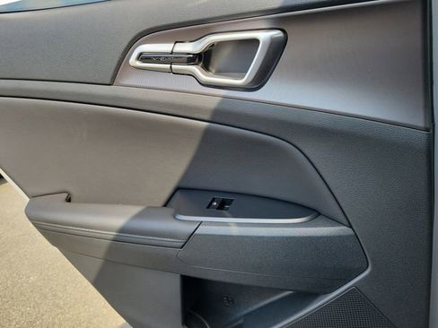 New 2026 Kia Sportage EX image 14