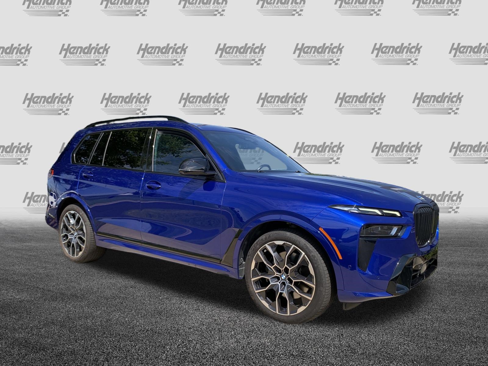 Used 2024 BMW X7 M60i w/ Executive Package AWD/4WD image 2