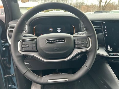 New 2026 Jeep Grand Wagoneer L Limited w/ Premium Group II AWD/4WD image 17