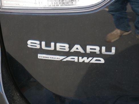 Used 2023 Subaru Forester Limited AWD/4WD image 8