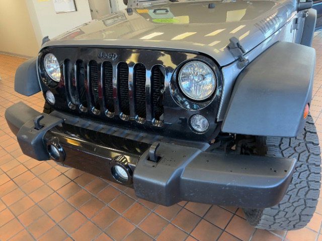 Used 2017 Jeep Wrangler Sport AWD/4WD image 8