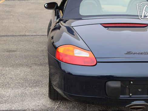 Used 1998 Porsche Boxster RWD image 37