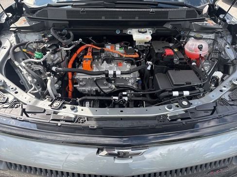 New 2025 Chevrolet Equinox EV RS w/ Convenience Package II image 30