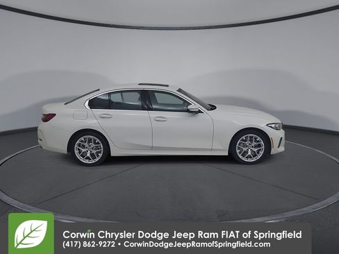 Used 2025 BMW 330i Sedan image 17