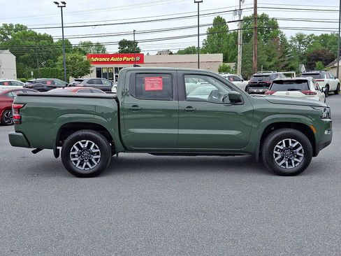 Certified 2023 Nissan Frontier SV w/ SV Convenience Package AWD/4WD image 8