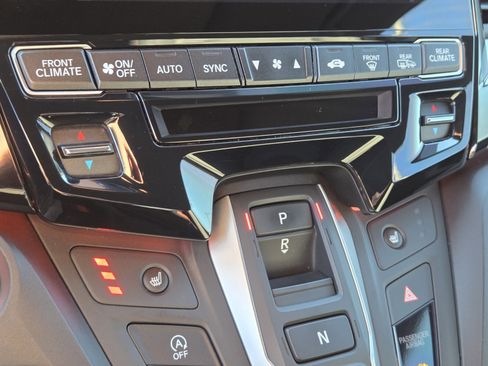 Used 2024 Honda Odyssey Sport image 24