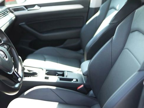 Used 2019 Volkswagen Arteon SE image 31