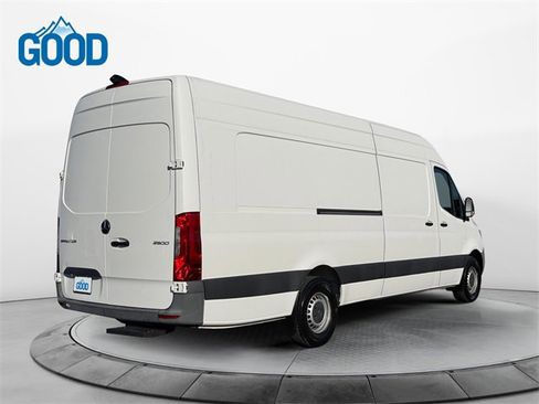 Used 2020 Mercedes-Benz Sprinter 2500 image 5