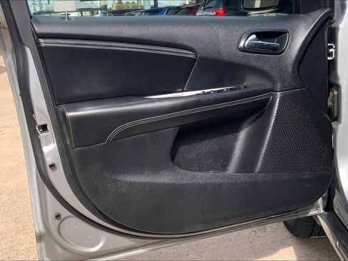 Used 2019 Dodge Journey Crossroad image 21