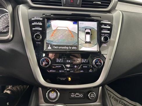 Used 2021 Nissan Murano SV image 22