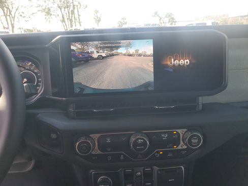 New 2026 Jeep Gladiator Sport image 20