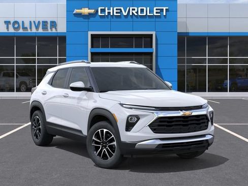 New 2026 Chevrolet TrailBlazer LT w/ Convenience Package FWD image 8