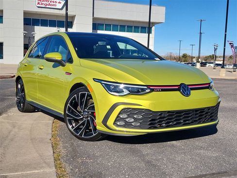 Used 2022 Volkswagen GTI Autobahn image 2