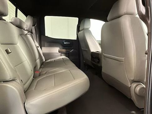 Used 2020 Chevrolet Silverado 1500 LT Trail Boss AWD/4WD image 27