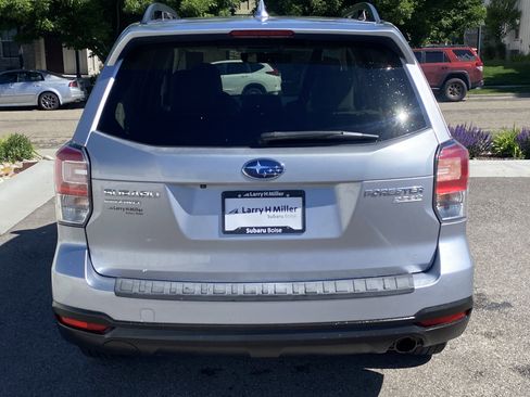 Used 2017 Subaru Forester 2.5i Limited w/ Popular Package #2 AWD/4WD image 5