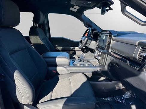 Used 2022 Ford F150 XLT w/ Equipment Group 302A High image 15