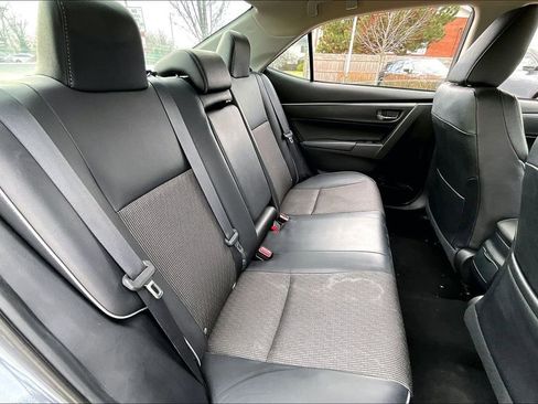 Used 2015 Toyota Corolla S image 29