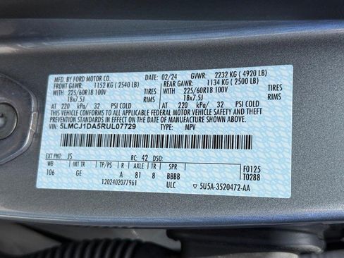 Certified 2024 Lincoln Corsair AWD w/ Equipment Group 101A image 29