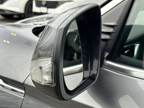 Used 2020 INFINITI QX50 Luxe w/ Navigation Package image 19