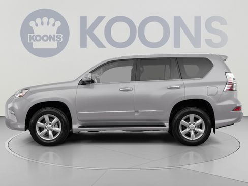 Used 2016 Lexus GX 460 w/ Premium Package AWD/4WD image 2